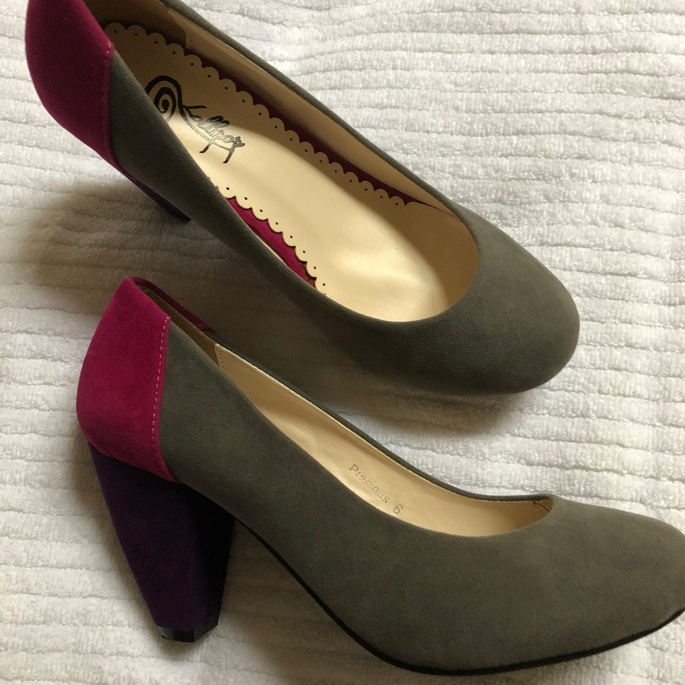 Lollipop suede shoes